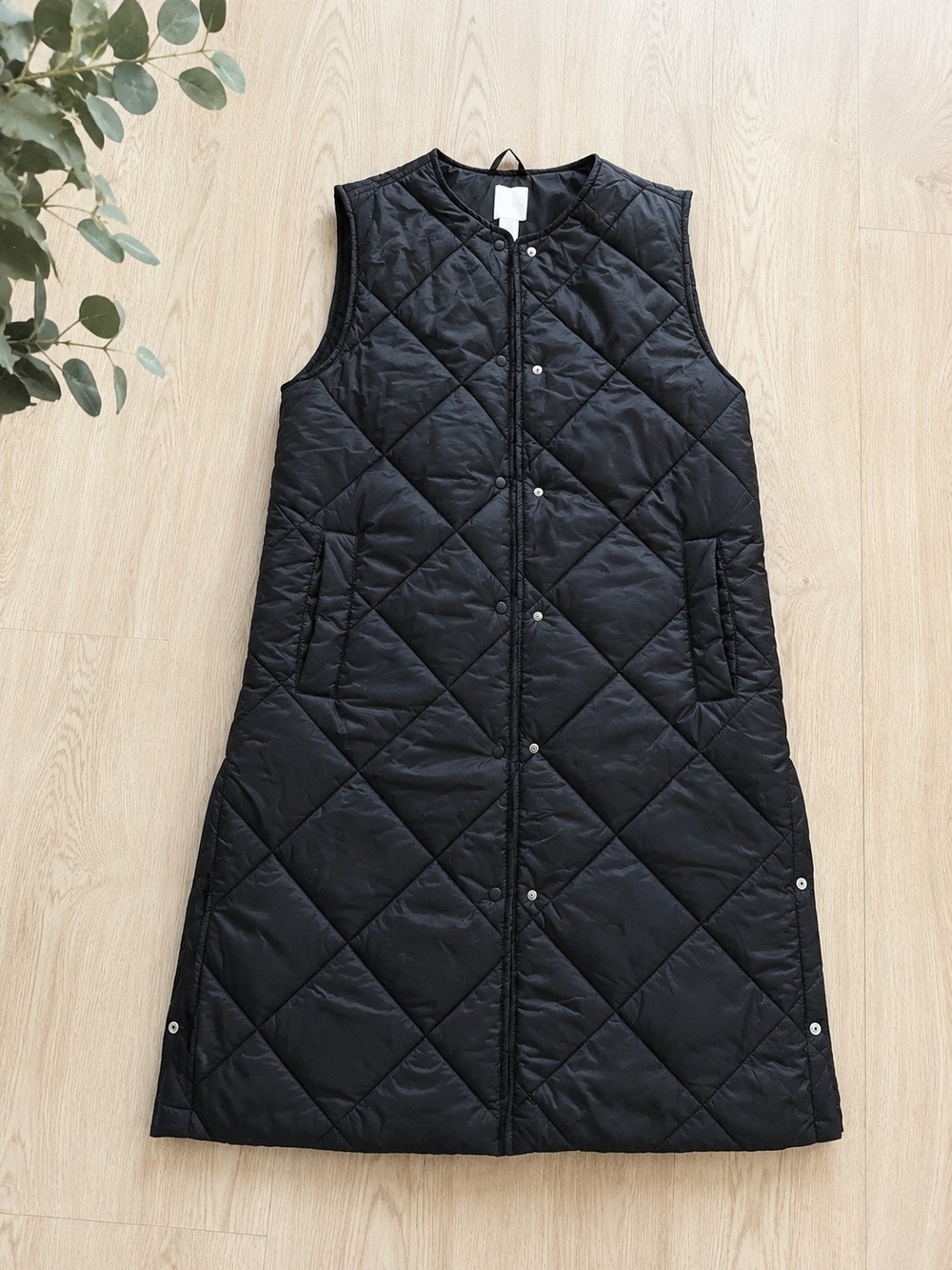 H&M Black Quilted Sleeveless Long Vest